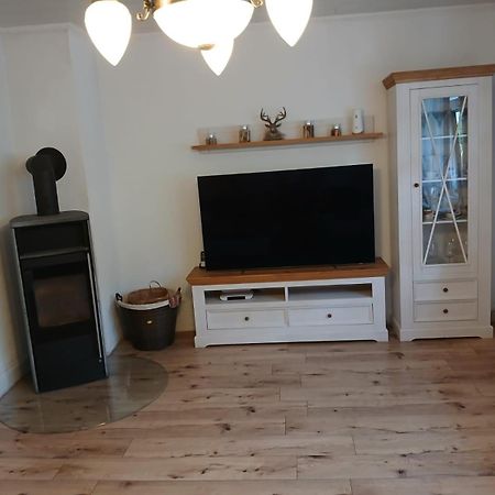 Villa Familienfreundliches-Luxus-Bahnwaerterhaus Schiltach Esterno foto