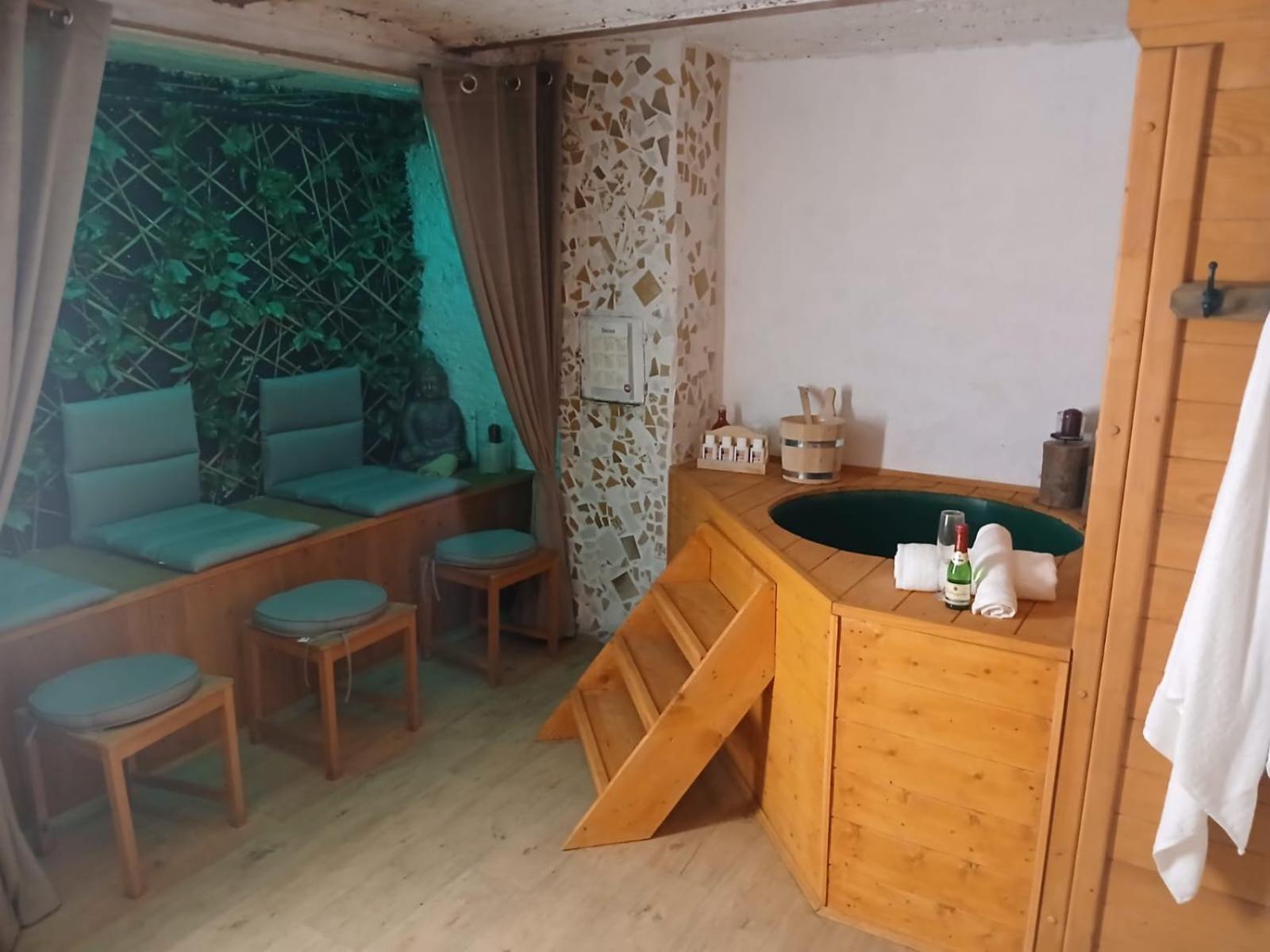 Villa Familienfreundliches-Luxus-Bahnwaerterhaus Schiltach Esterno foto